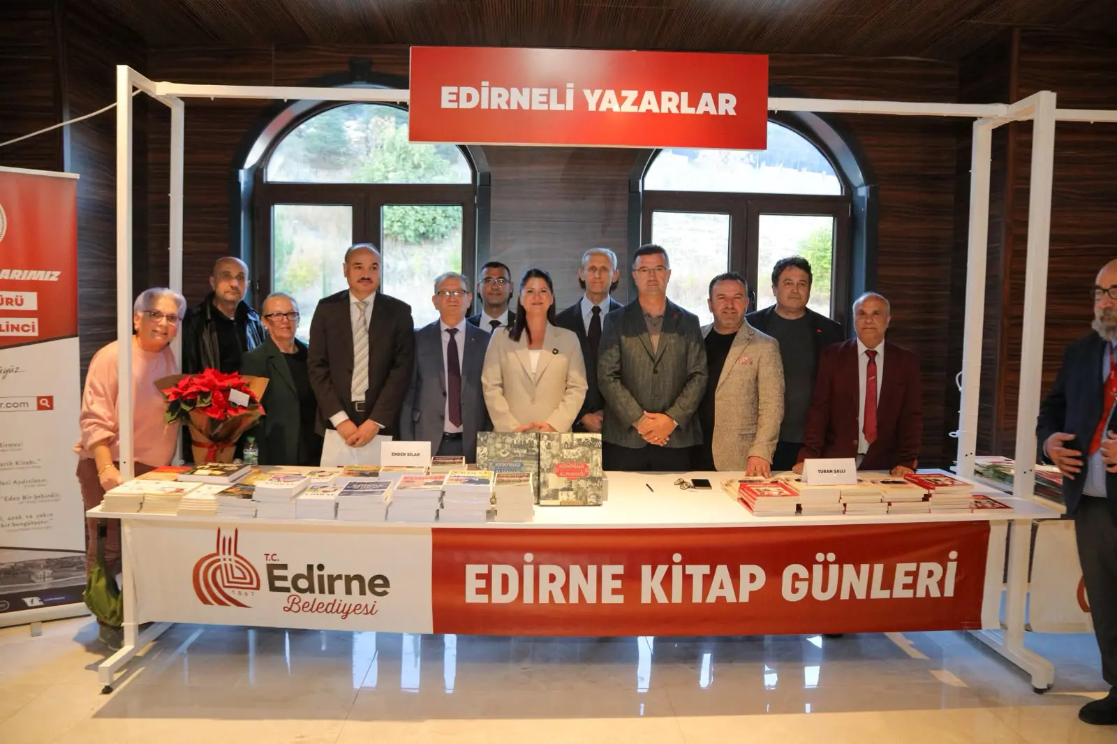 KİTAP GÜNLERİ HEYECANI BAŞLADI galeri görseli